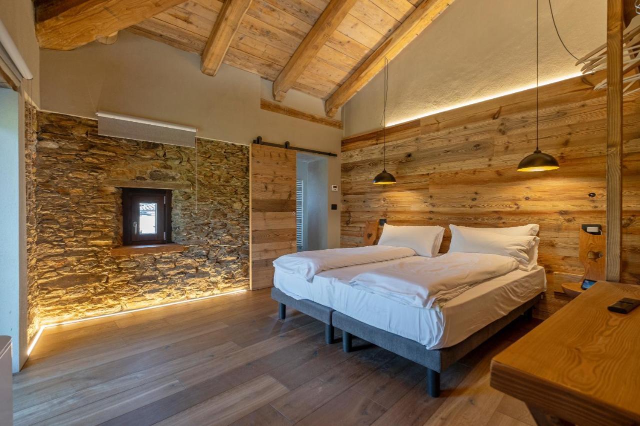 L'Ozio Creativo Bed and Breakfast Castelnuovo Nigra Exteriör bild