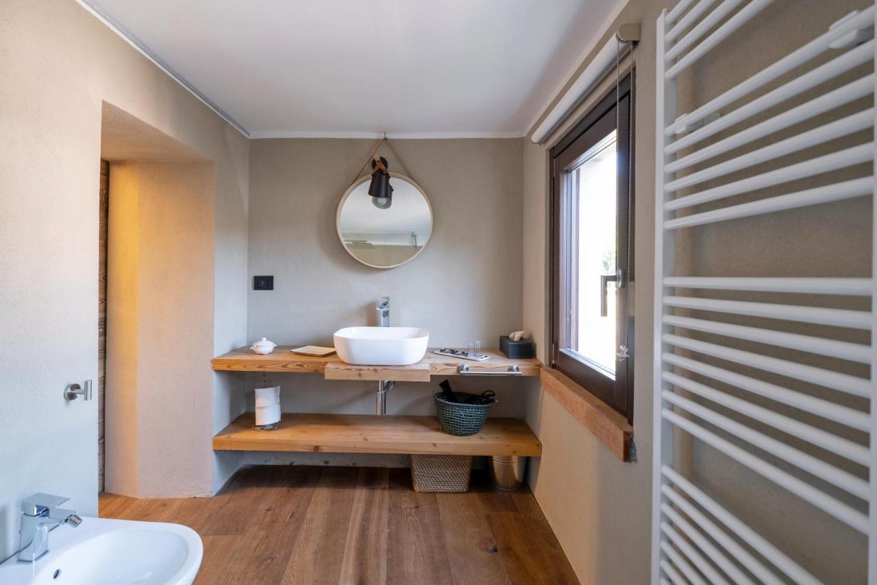 L'Ozio Creativo Bed and Breakfast Castelnuovo Nigra Exteriör bild