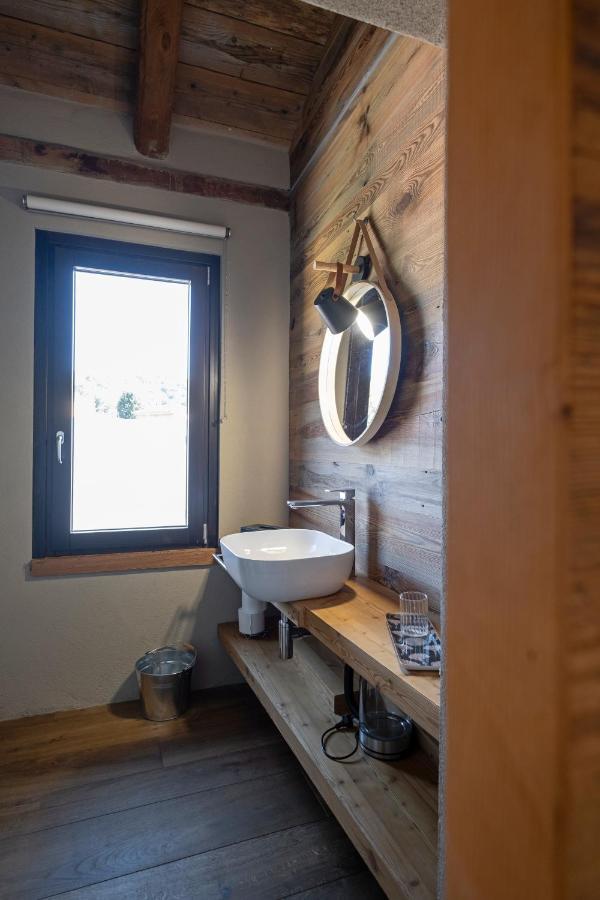 L'Ozio Creativo Bed and Breakfast Castelnuovo Nigra Exteriör bild